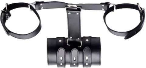 Armbinder harnas van kunstleer met gespen
