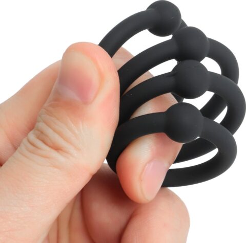 Banoch eikelring set 4 zwarte siliconen ringen 25 tot 32 mm