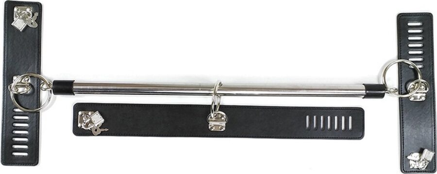 Handboeien en halsband met spreidstang zwart